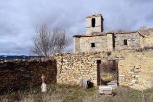 pueblos-abandonados-aldealcardo-soria-ni-te-la-imaginas.jpg