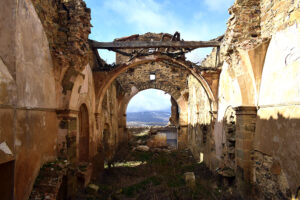  pueblos-abandonados-sarnago-soria-ni-te-la-imaginas.jpg
