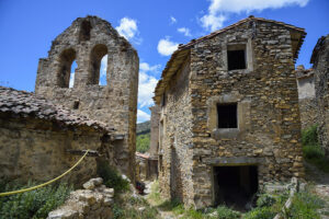 Villarijo pueblo abandonado de Soria en Tierras Altas