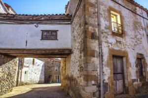 que-ver-soria-en-1-dia-valle-del-tera-almarza-soria-ni-te-la-imaginas.jpg