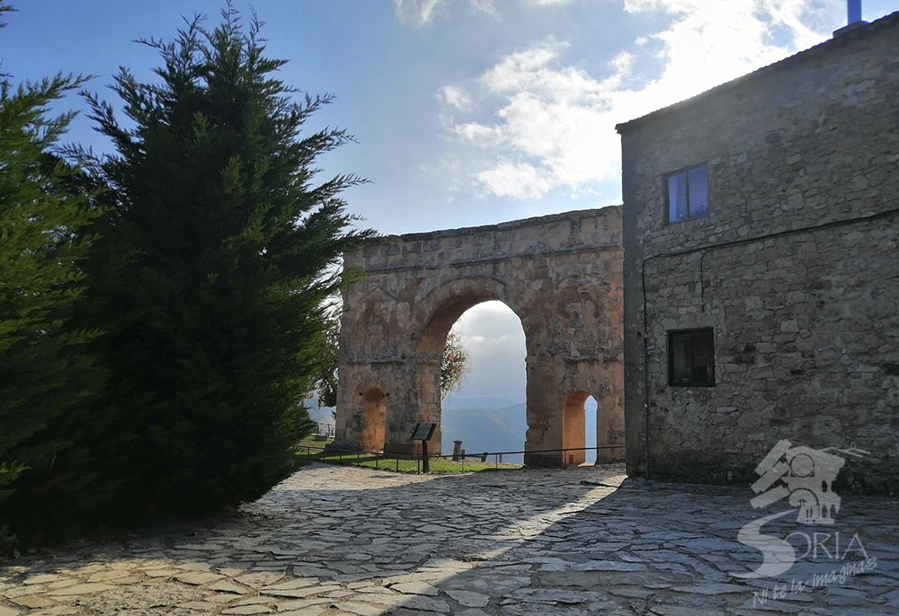 Arco Romano Medinaceli