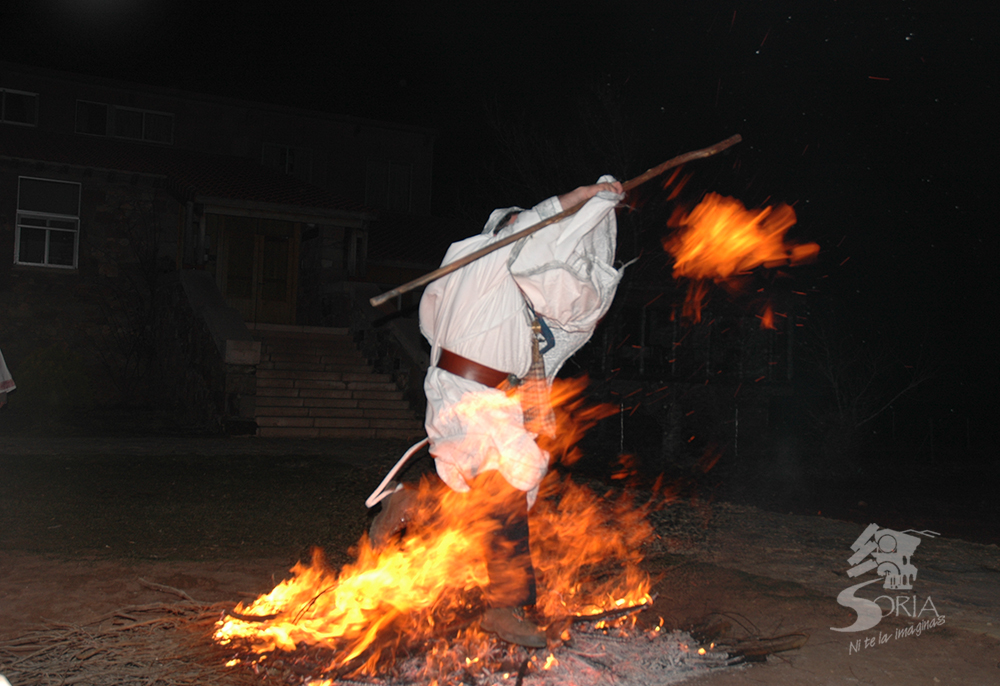 El sur de soria ni te la imaginas Carrasca de Valderromán Costumbres Celtíberas en Tiermes